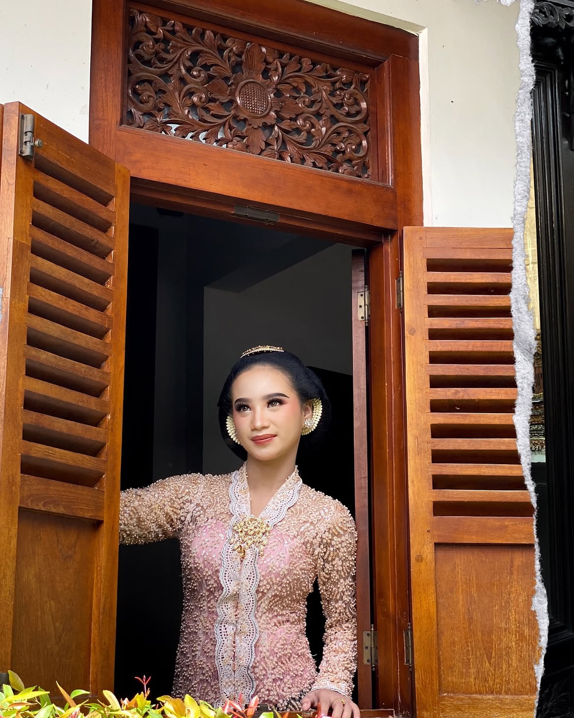 Hasil makeup tradisional oleh Coretan Lailla
